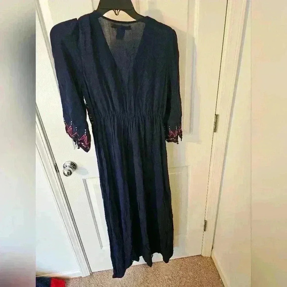 Flying Tomato Navy embroidered boho maxi dress size M - Picture 6 of 7